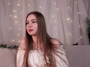 Evieconley Chaturbate stream image from February 19, 2026