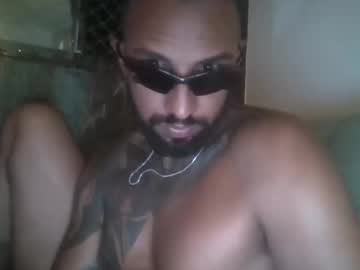 Moisesktrinaa Chaturbate stream image from February 19, 2026