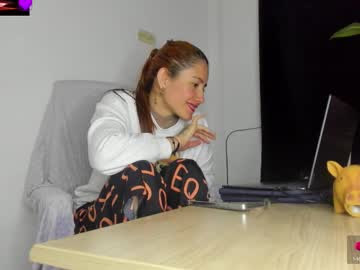Violetparkker Chaturbate stream image from February 19, 2026