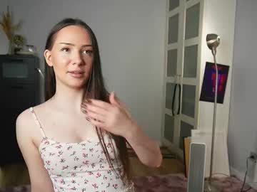 Funnypuppylove Chaturbate stream image from February 19, 2026