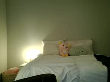 Stassiebabyxo Chaturbate stream image from February 19, 2026
