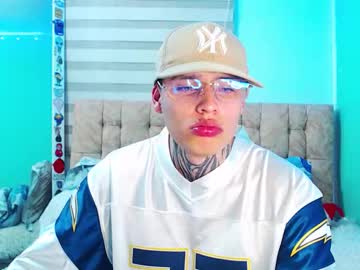 _Justinmoon2 Chaturbate stream image from February 19, 2026