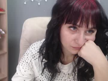 Ninaflawlees Chaturbate stream image from February 19, 2026