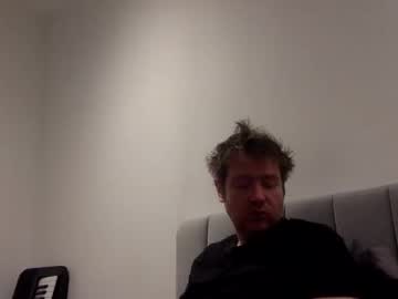 W919 Chaturbate stream image from February 19, 2026
