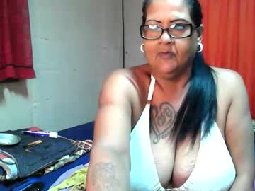 Naughtinatz Chaturbate stream image from February 19, 2026
