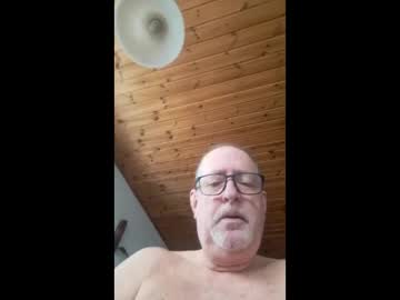 Holdthis13 Chaturbate stream image from February 19, 2026