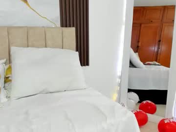 Cristalwalker__ Chaturbate stream image from February 19, 2026