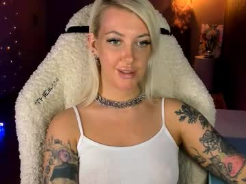 Tykioty_Miley Chaturbate stream image from February 19, 2026