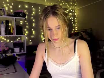 Amily_Sunray Chaturbate stream image from February 19, 2026