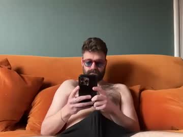 Hairy_Andhung Chaturbate stream image from February 19, 2026