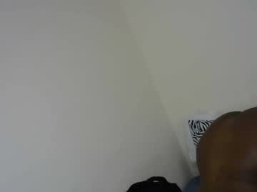 Brownfinegirl24 Chaturbate stream image from February 19, 2026