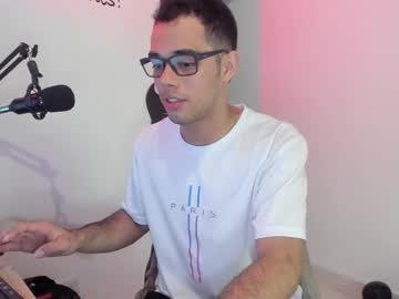 Elkin_Clark Chaturbate stream image from February 19, 2026