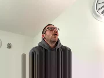Ishouldntbeonhereagain Chaturbate stream image from February 19, 2026
