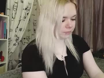 Mairaspratlen Chaturbate stream image from February 19, 2026