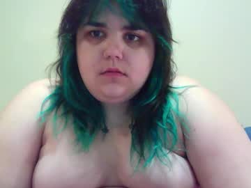 Bratluna Chaturbate stream image from February 19, 2026