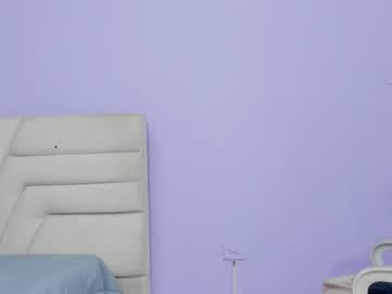 Red___Velvet Chaturbate stream image from February 19, 2026