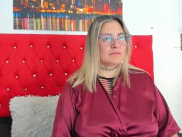 Sweet__Mature Chaturbate stream image from February 19, 2026
