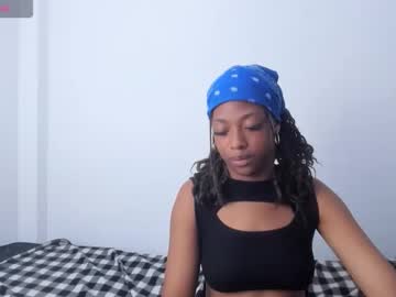 Elisabettamonroy Chaturbate stream image from February 19, 2026