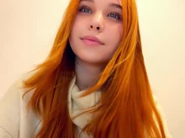 Lettygherardini Chaturbate stream image from February 19, 2026