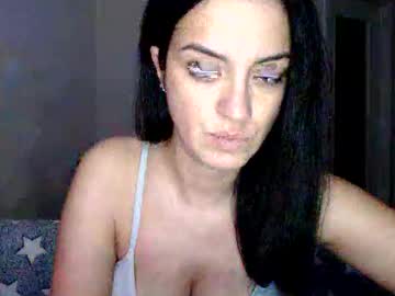 Peachypaula8 Chaturbate stream image from February 19, 2026