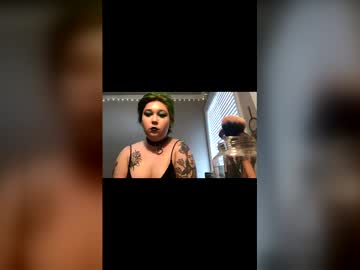 Alientboy Chaturbate stream image from February 19, 2026