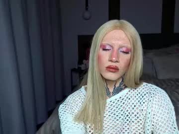 1lola4ka Chaturbate stream image from February 19, 2026