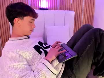 Timothy_Ross Chaturbate stream image from February 19, 2026