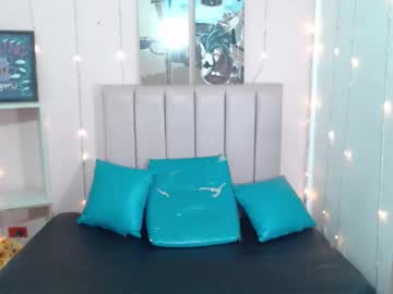 Casandraroberthrs707 Chaturbate stream image from February 19, 2026