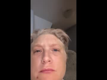 Shelb9922 Chaturbate stream image from February 20, 2026