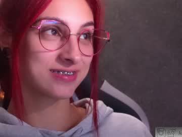 Agatacollinsss Chaturbate stream image from February 20, 2026