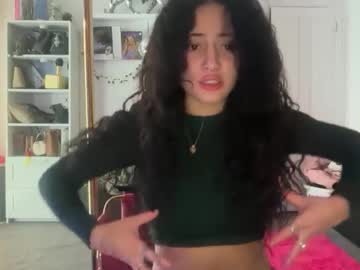 Alissajaede Chaturbate stream image from February 20, 2026