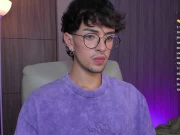 Erisleon Chaturbate stream image from February 20, 2026