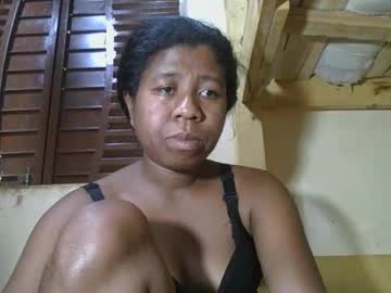 Fanianadi Chaturbate stream image from February 20, 2026