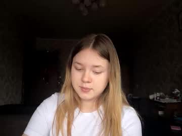 Carolindueno Chaturbate stream image from February 20, 2026