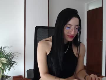 Divineisis Chaturbate stream image from February 20, 2026