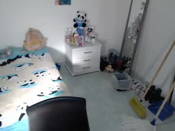 Soniaplayass Chaturbate stream image from February 20, 2026