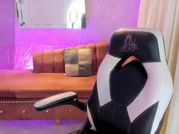 Miss_Isabella_M Chaturbate stream image from February 20, 2026
