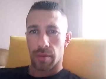 Carlosrm440882 Chaturbate stream image from February 20, 2026