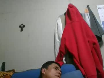 Ianross01 Chaturbate stream image from February 20, 2026