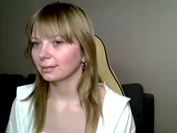 Amygreens Chaturbate stream image from February 20, 2026