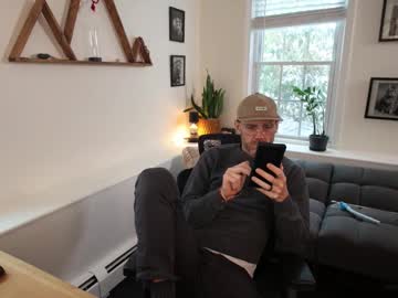Bradbronton Chaturbate stream image from February 20, 2026