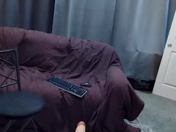 Sluttykelsey Chaturbate stream image from February 20, 2026