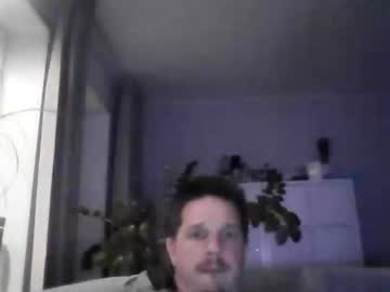 Beejee88 Chaturbate stream image from February 20, 2026