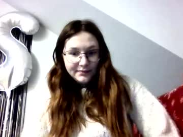 Miahotdream Chaturbate stream image from February 20, 2026