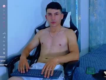 Sharlee_Boygum Chaturbate stream image from February 20, 2026
