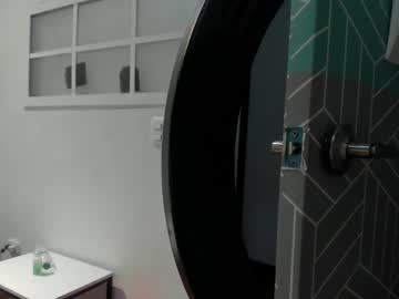 Pamelared____ Chaturbate stream image from February 21, 2026