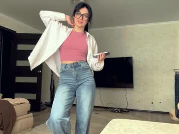 Evelinkowski Chaturbate stream image from February 21, 2026