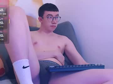 Max_Zife Chaturbate stream image from February 21, 2026