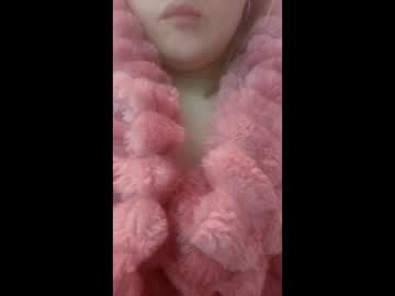 Alisonluxx Chaturbate stream image from February 21, 2026