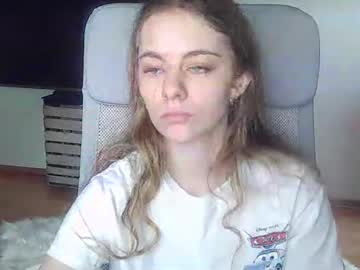 Ariacreazy Chaturbate stream image from February 21, 2026